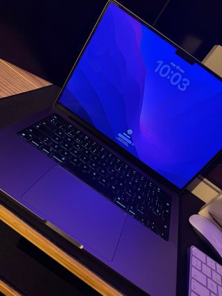 REBAJA!!! MacBook Pro M2 Pro con AppleCare+ !!!