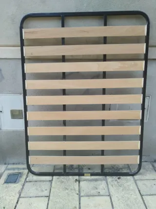 Somier metálico con lamas de madera