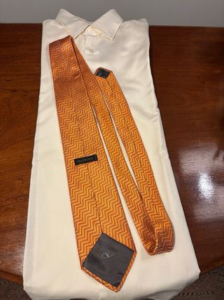 Corbata. Valentino