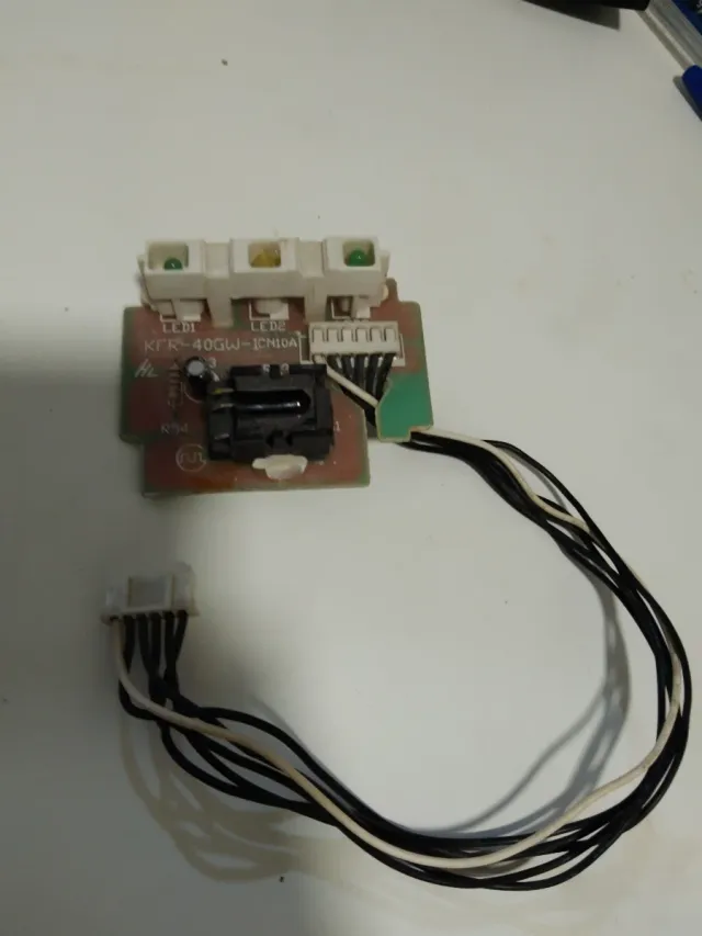 Placa Indicadora A/A KFR-40GW Ref.: 0010401867KF