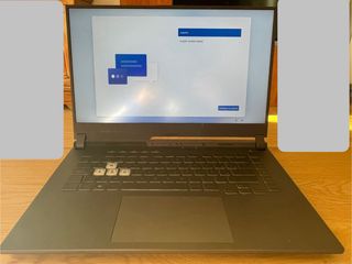 Portátil Gaming Asus ROG Strix g513IH