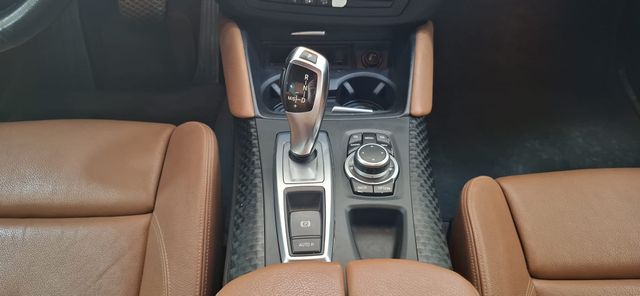 BMW X6 40D XDRIVE 2011