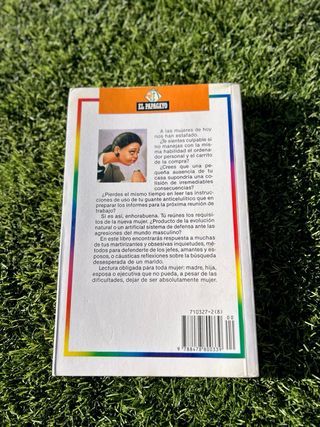 Cómo ser una mujer y no morir en el intento (C...