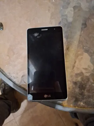 LG Bello 2 Nero/Argento
