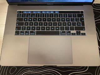 Apple MacBook Pro Plata