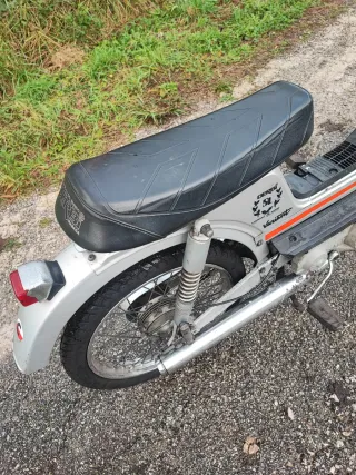 Derbi Variant América Histórica