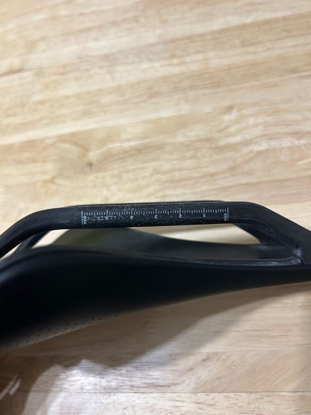 Sillín Cadex Carbono