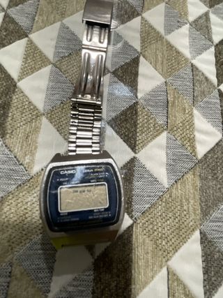 Reloj Casio Digital Plata y Azul