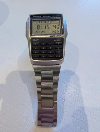 Reloj Casio Data Bank Plata Calculadora y Agenda.