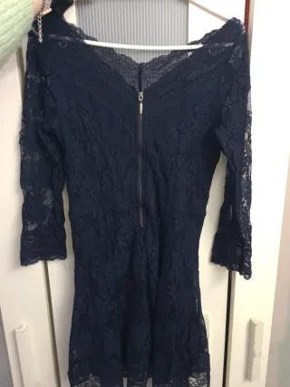 Vestido Bershka Encaje Azul Marino talla L