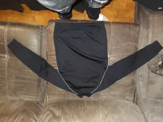 Chándal Adidas talla M de niño