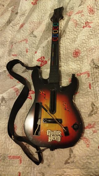 Chitarra Guitar Hero ottima per Nintendo Wii