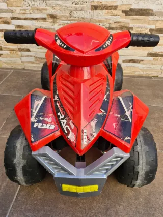 Moto Quad Eléctrica Feber Roja Niños