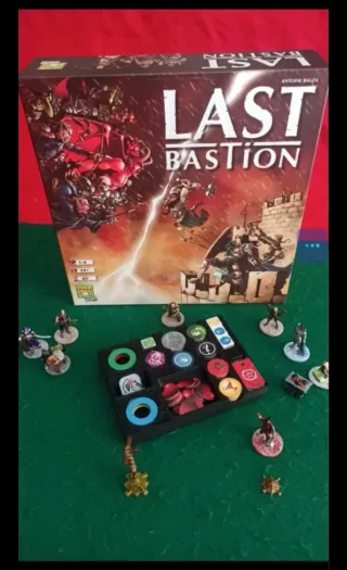 Inserto Organizador Last Bastion