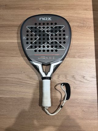 Pala de pádel Nox LA10 Future 2024