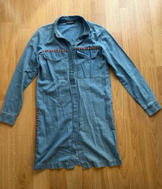 Vestido vaquero  con bordado
