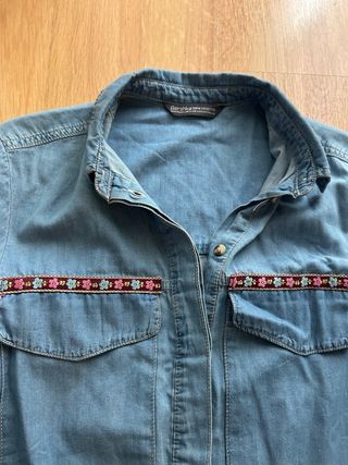 Vestido vaquero  con bordado