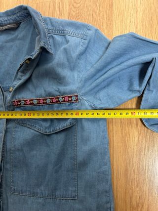 Vestido vaquero  con bordado