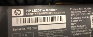 Monitor HP LE2001w LCD 20" Negro y cable de red