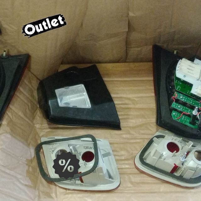 ÇS PILOTOS BMW E46 01-05 LED ROJO CROMO LOOK