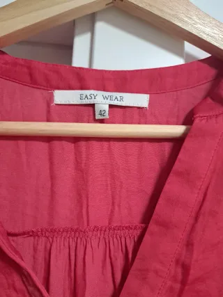 Blusa fucsia talla 42