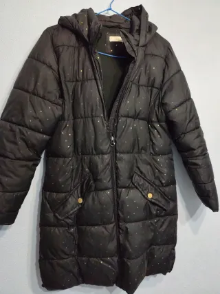 Abrigo plumífero Mango negro estrellas