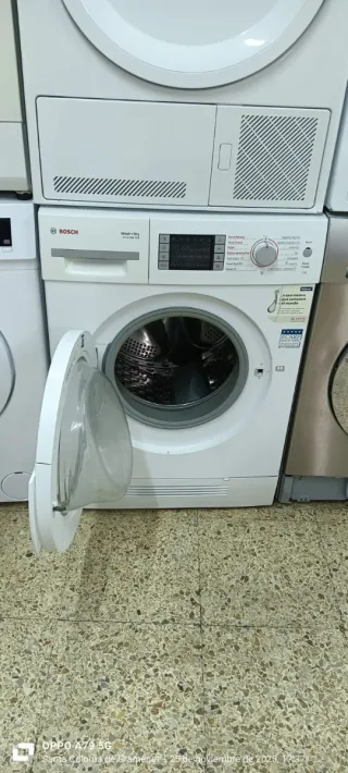 Lavadora y Secadora Bosch 7 KG A 4 KG