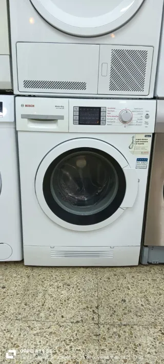 Lavadora y Secadora Bosch 7 KG A 4 KG