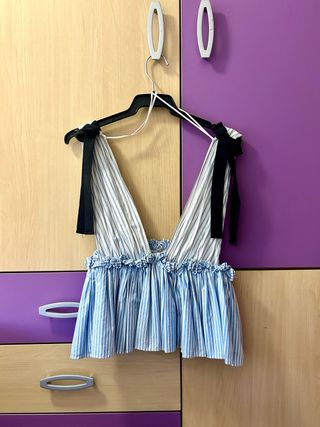 Top peplum Zara rayas