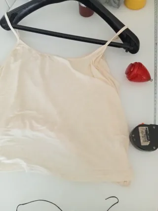 Blusa encaje beige M/38 y L/40