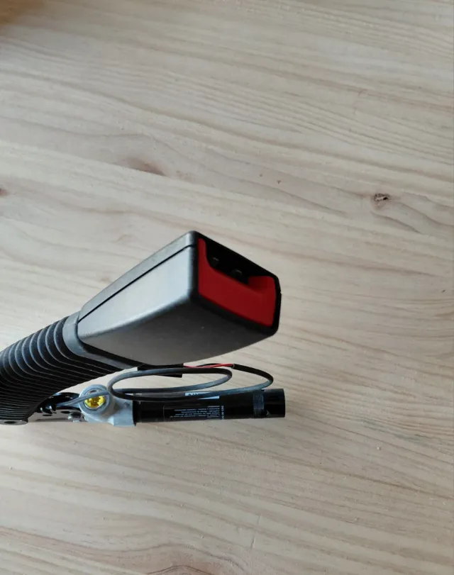 Anclaje Cinturón BMW E90