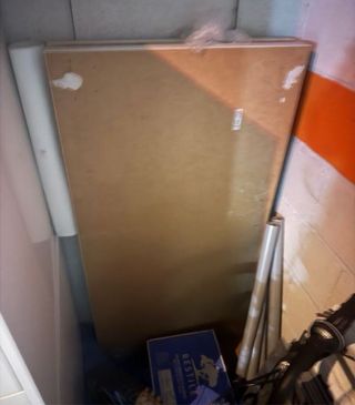 Tablero y 2 patas mesa Ikea Álex