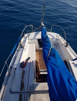 Velero 7,13 m – Bandera polaca – No pasa ITB