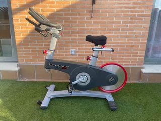 Bicicleta Spinning LifeCycle GX
