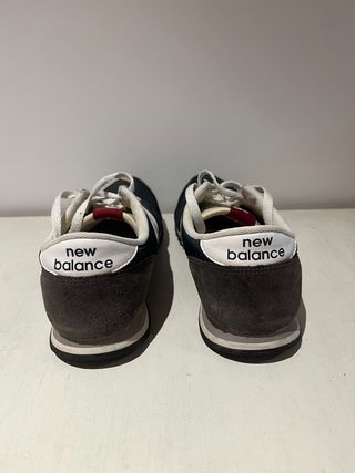 Zapatillas New Balance Azul y Blancas