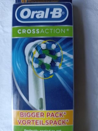 Oral-B CrossAction Testine Spazzolino Elettrico 4p