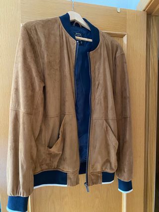 Chaqueta Bershka ante marrón Talla M