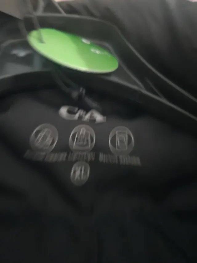 Chaleco acolchado negro hombre