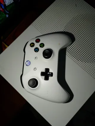Xbox One S 1TB Blanca