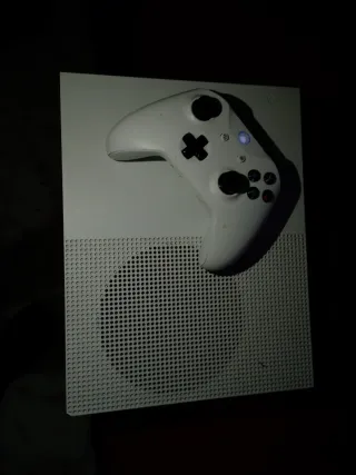 Xbox One S 1TB Blanca