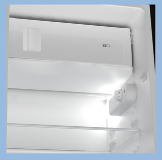 Nevera Beko TSE1284N con congelador