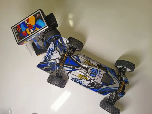 Coche RC Wltoys 124017 V2 75km/h