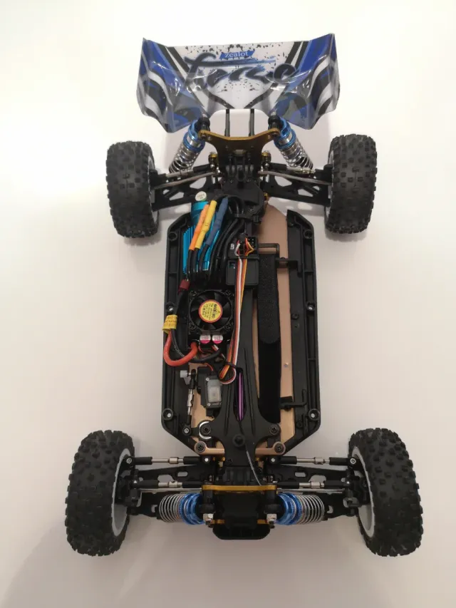 Coche RC Wltoys 124017 V2 75km/h