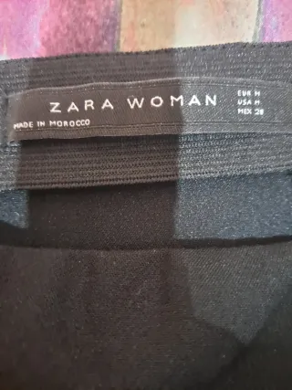 Minifalda Zara negra