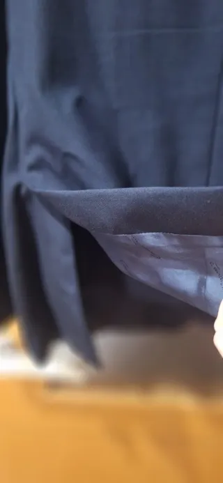 Traje de hombre azul marino