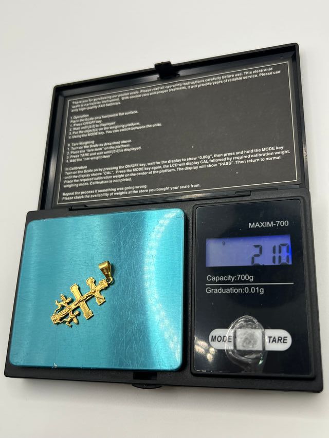 Cruz Oro 18k 2.10 gr.
