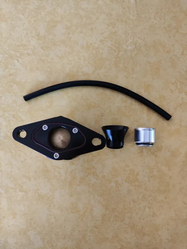 Valvola Blow Off GFB T9006 Respons Nissan