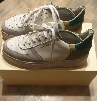 Sneakers Alex Arigato bianche e verdi