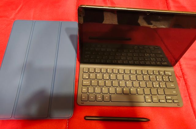 Samsung Tab S9 Wifi 256GB + S Pen + Cover Tastiera