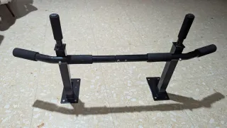 Barra de dominadas para con tornillería